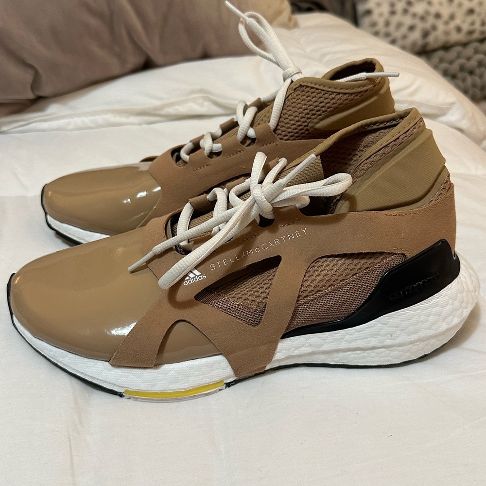 Stella McCartney x Wmns UltraBoost 21 'Brown White Vapour'